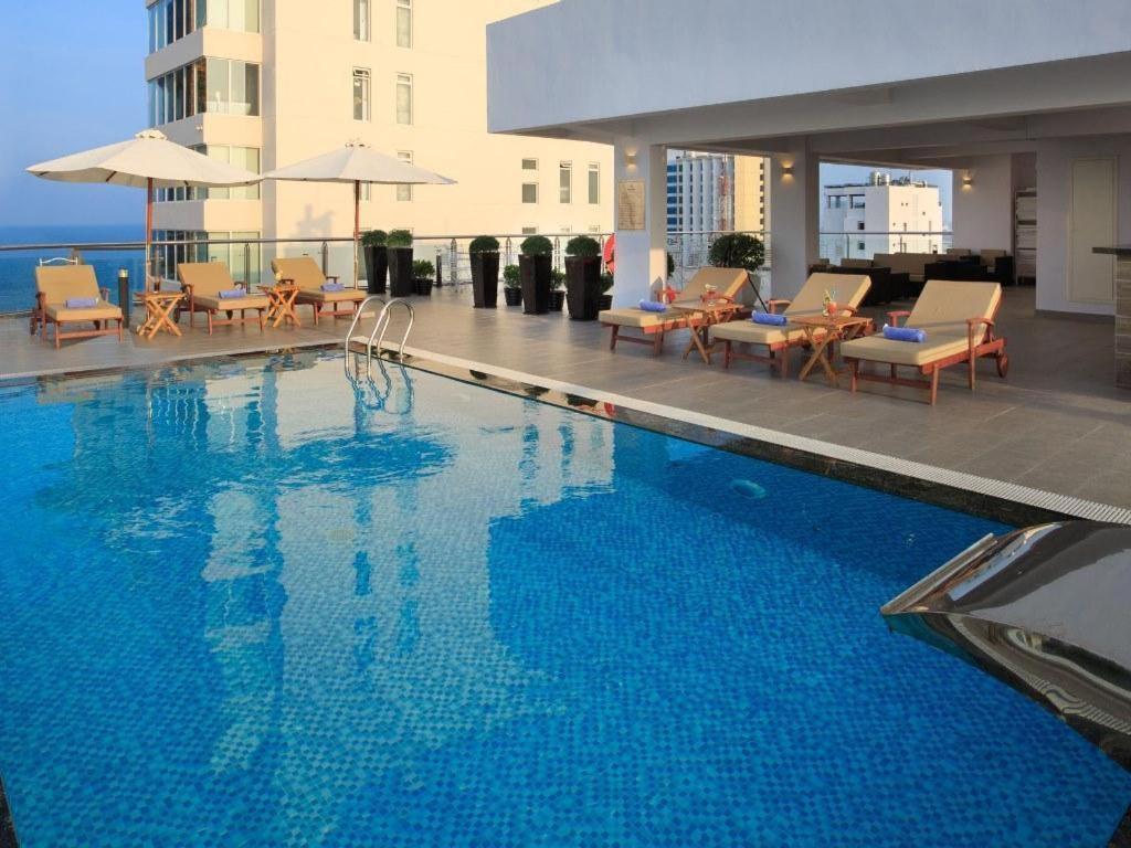 Legendsea Hotel Нячанг Екстер'єр фото