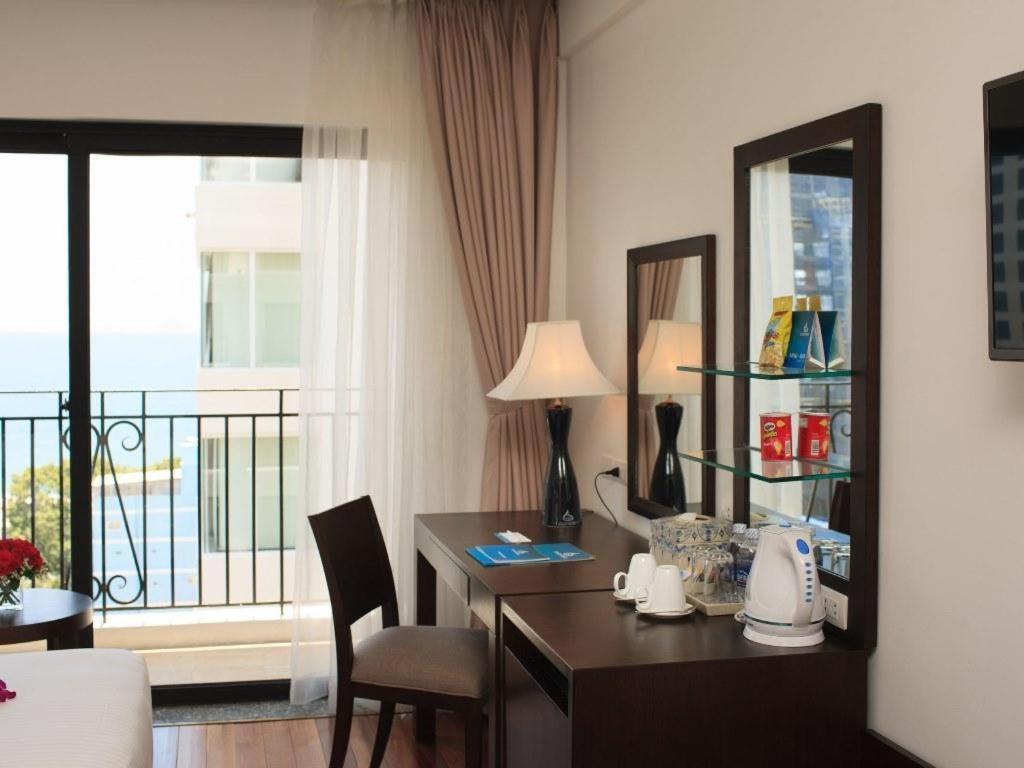 Legendsea Hotel Нячанг Екстер'єр фото