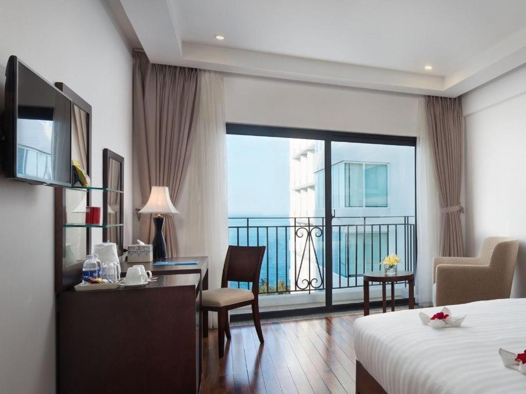 Legendsea Hotel Нячанг Екстер'єр фото