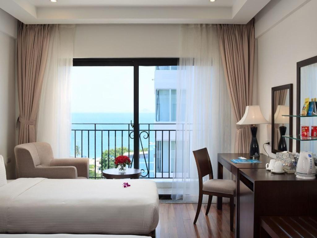 Legendsea Hotel Нячанг Екстер'єр фото
